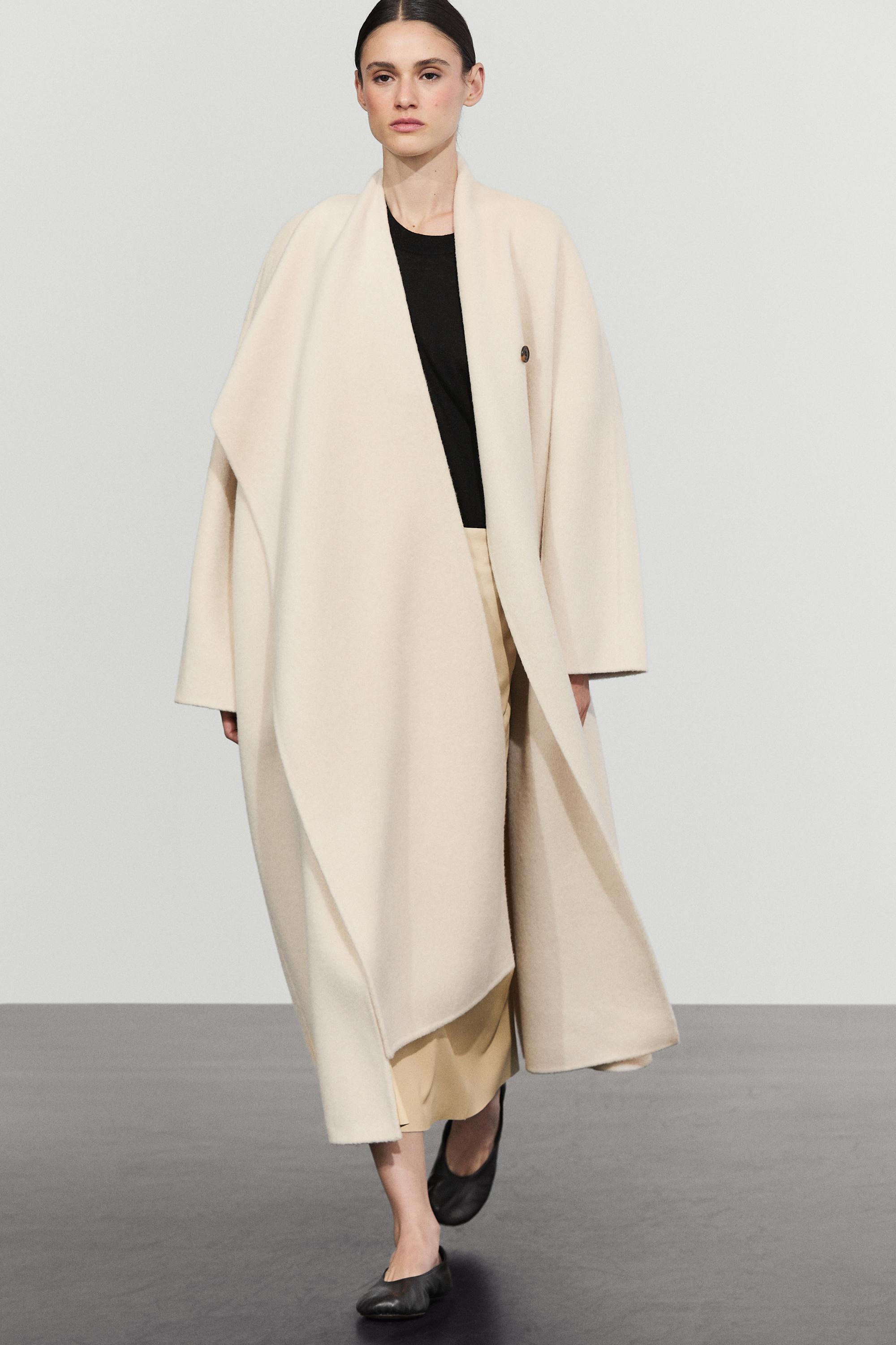 100% wool long coat with scarf Off White