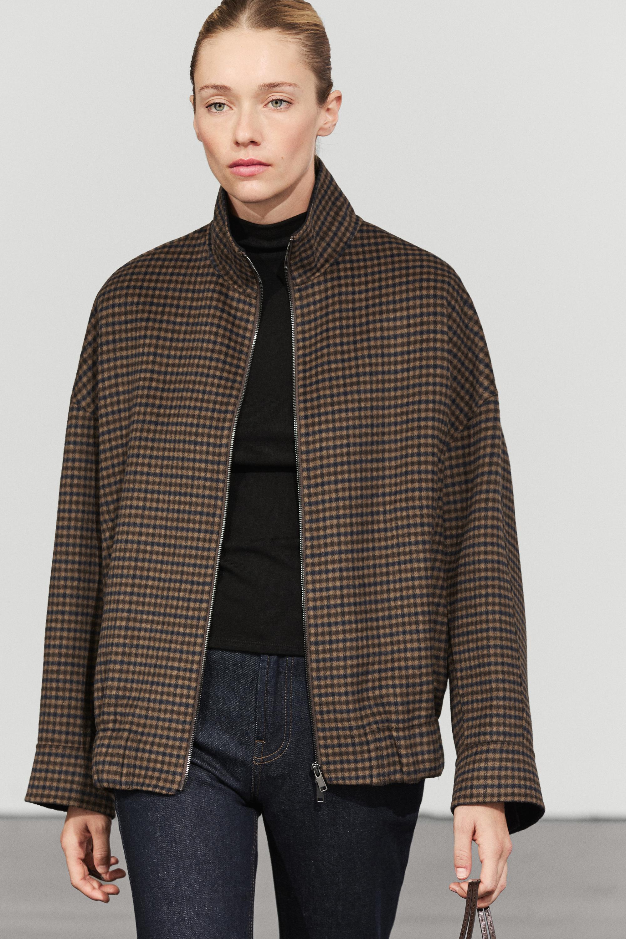 Gingham bomber jacket with removable scarf Brown