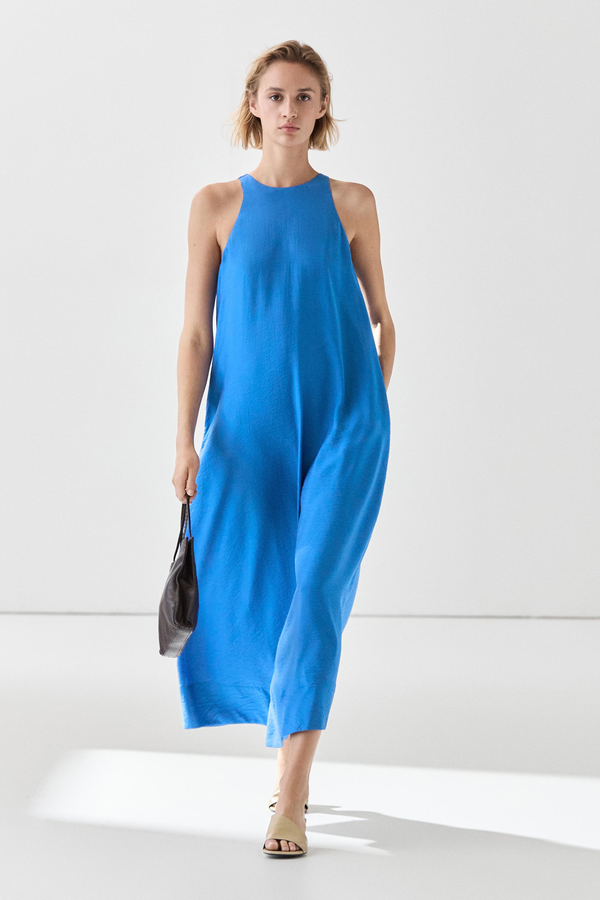Flowing long halter dress Blue