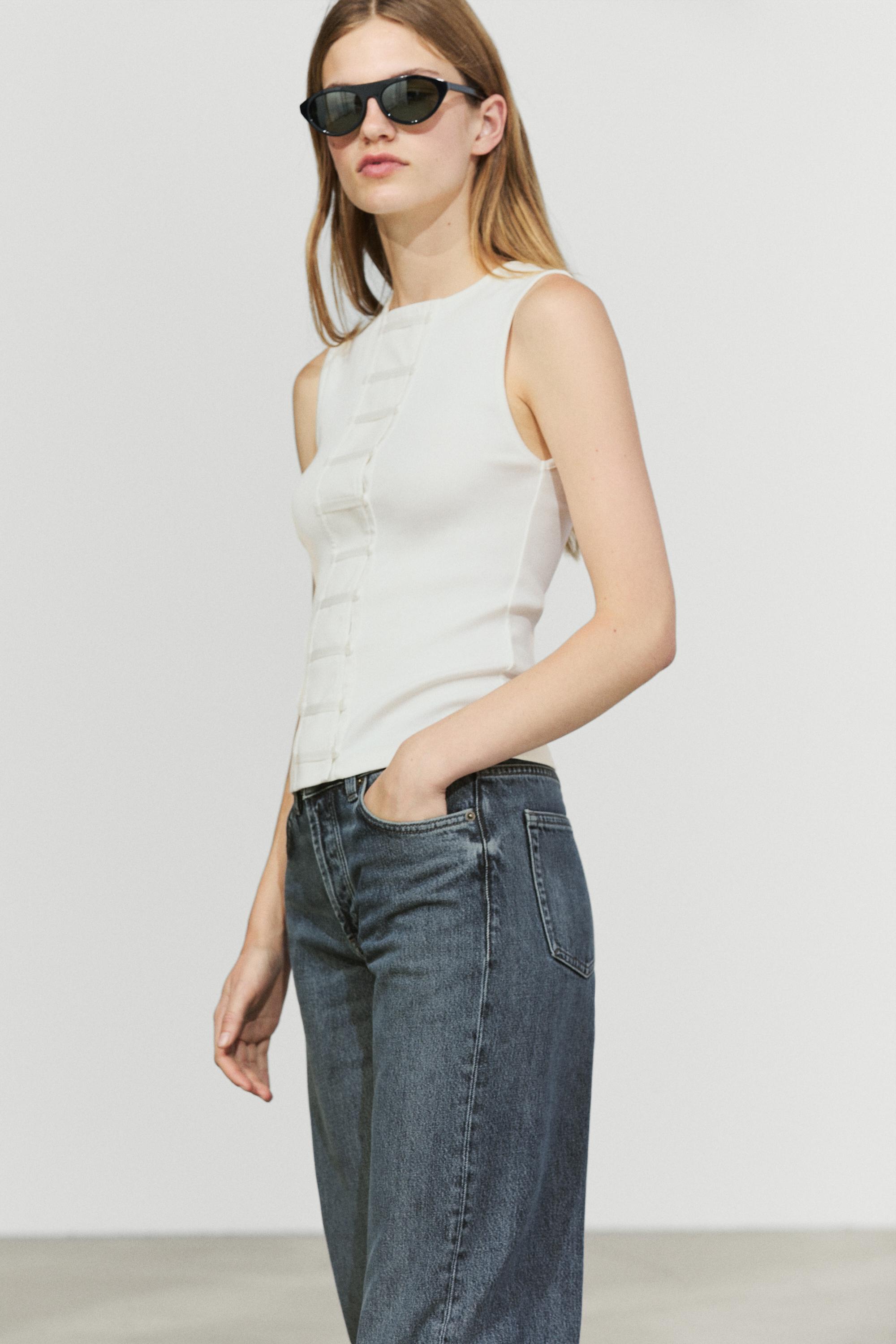Cotton blend bib detail T-shirt Off White