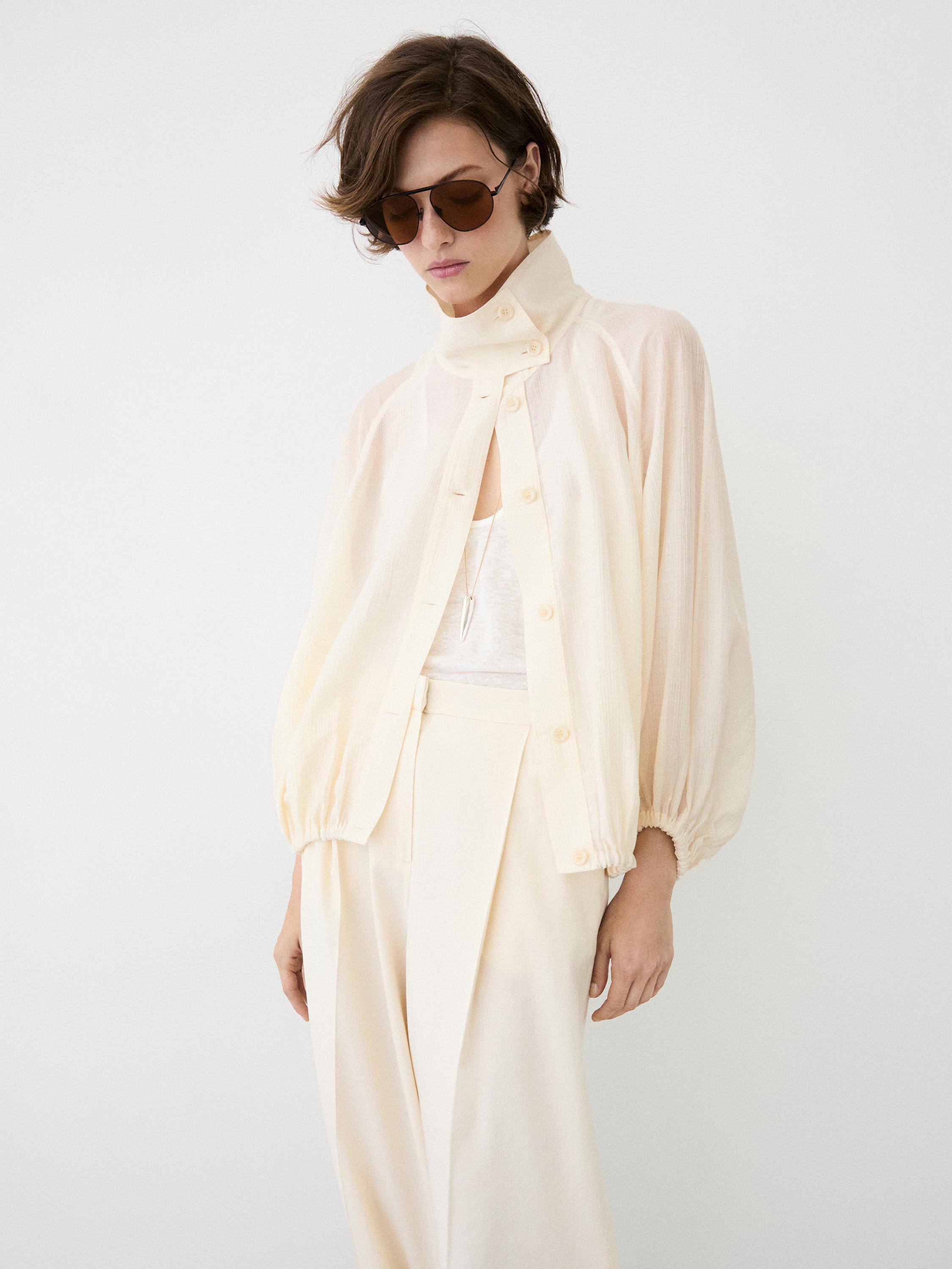 Fluid overshirt with puff detail Cream