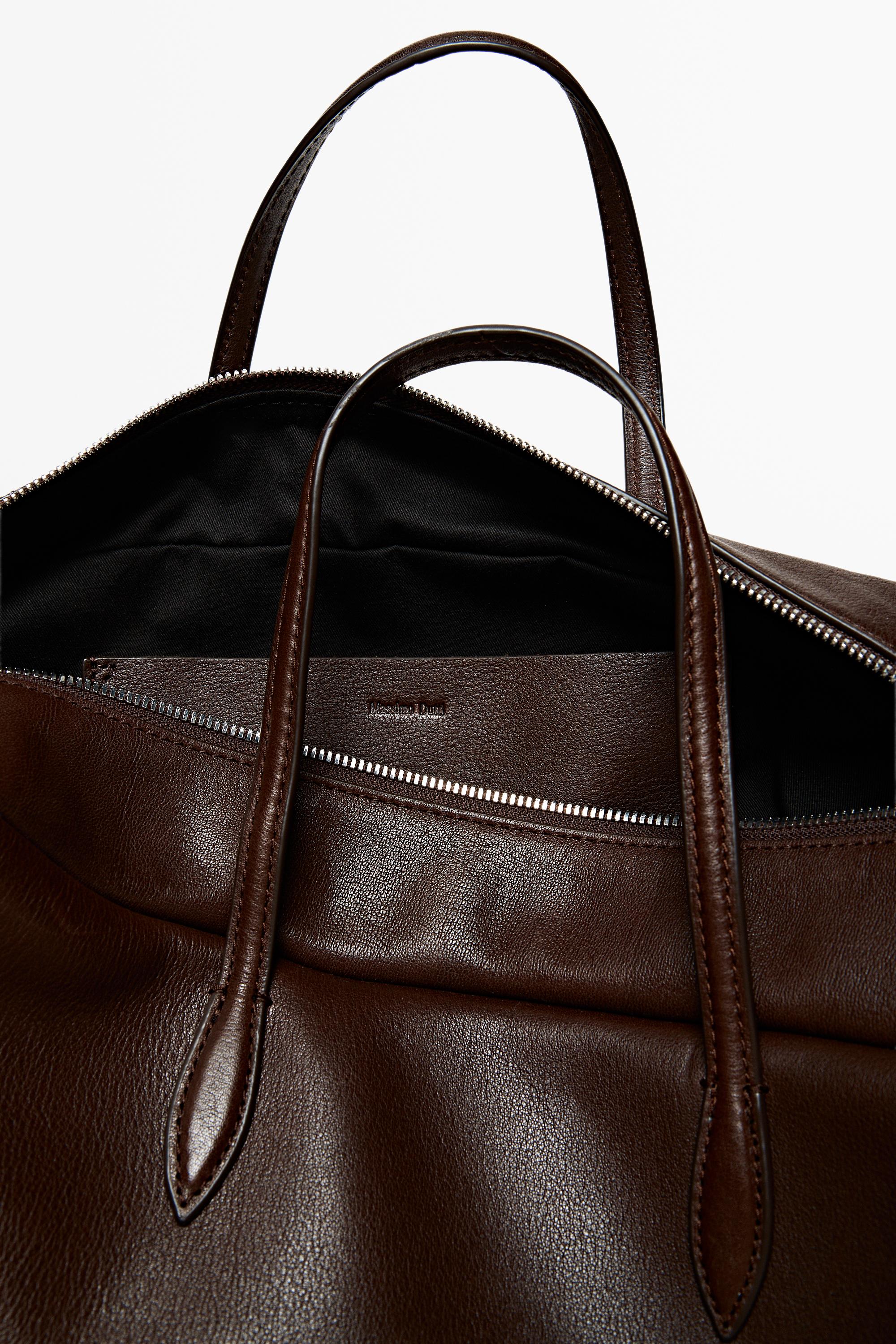 Medium duffle bag in nappa leather Brown