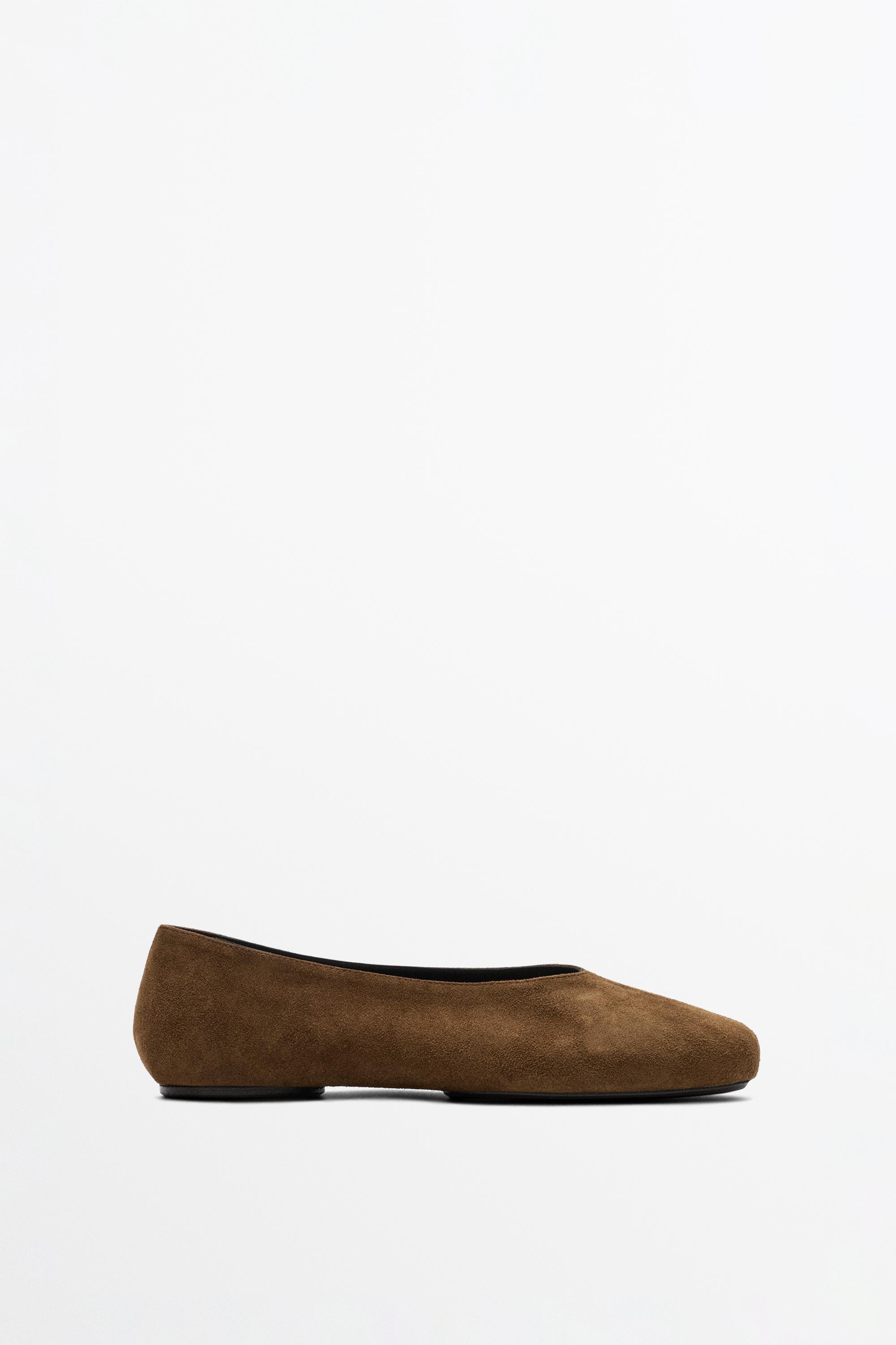 Split suede ballet flat Camel