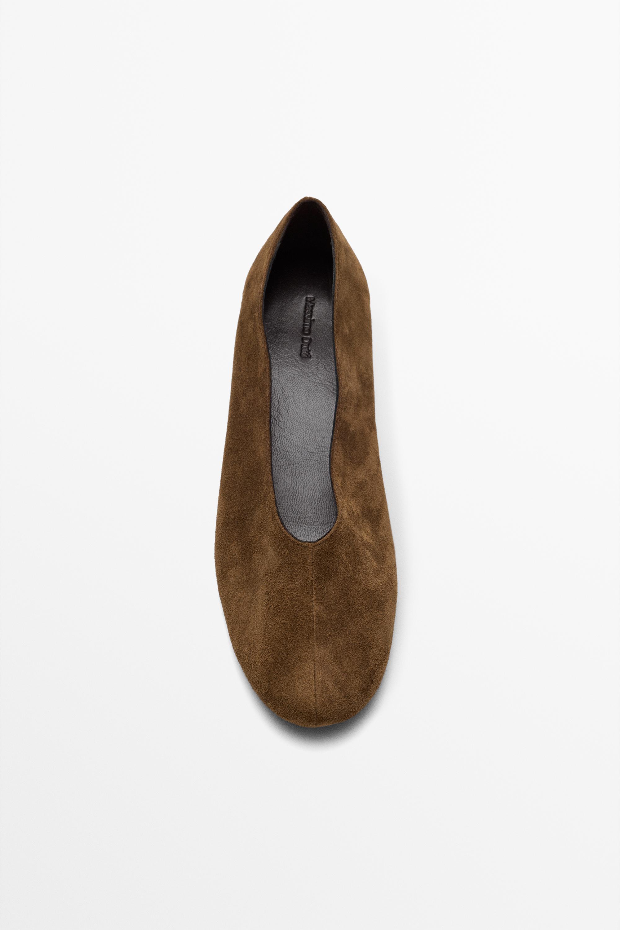 Split suede ballet flat Camel