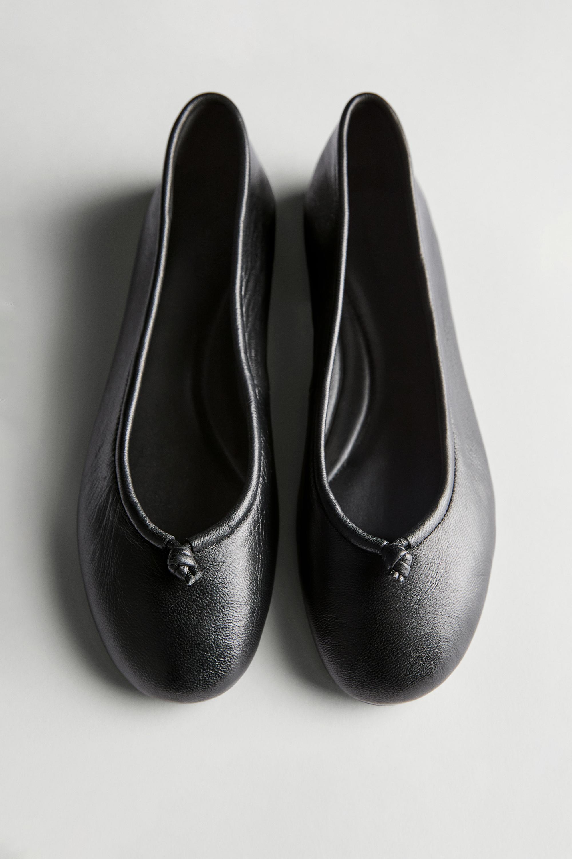 Leather knotted ballerina flats Black