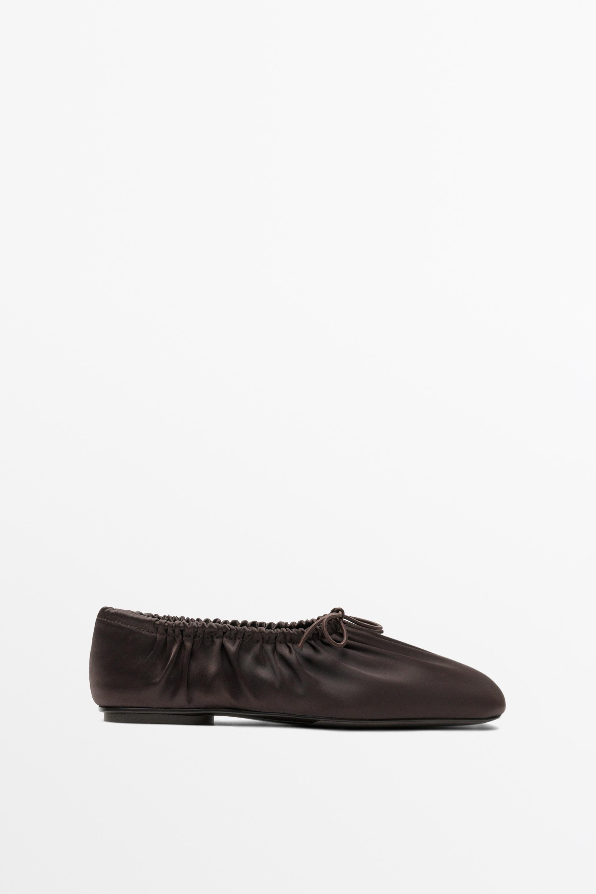 Ruched bow ballet flats Brown