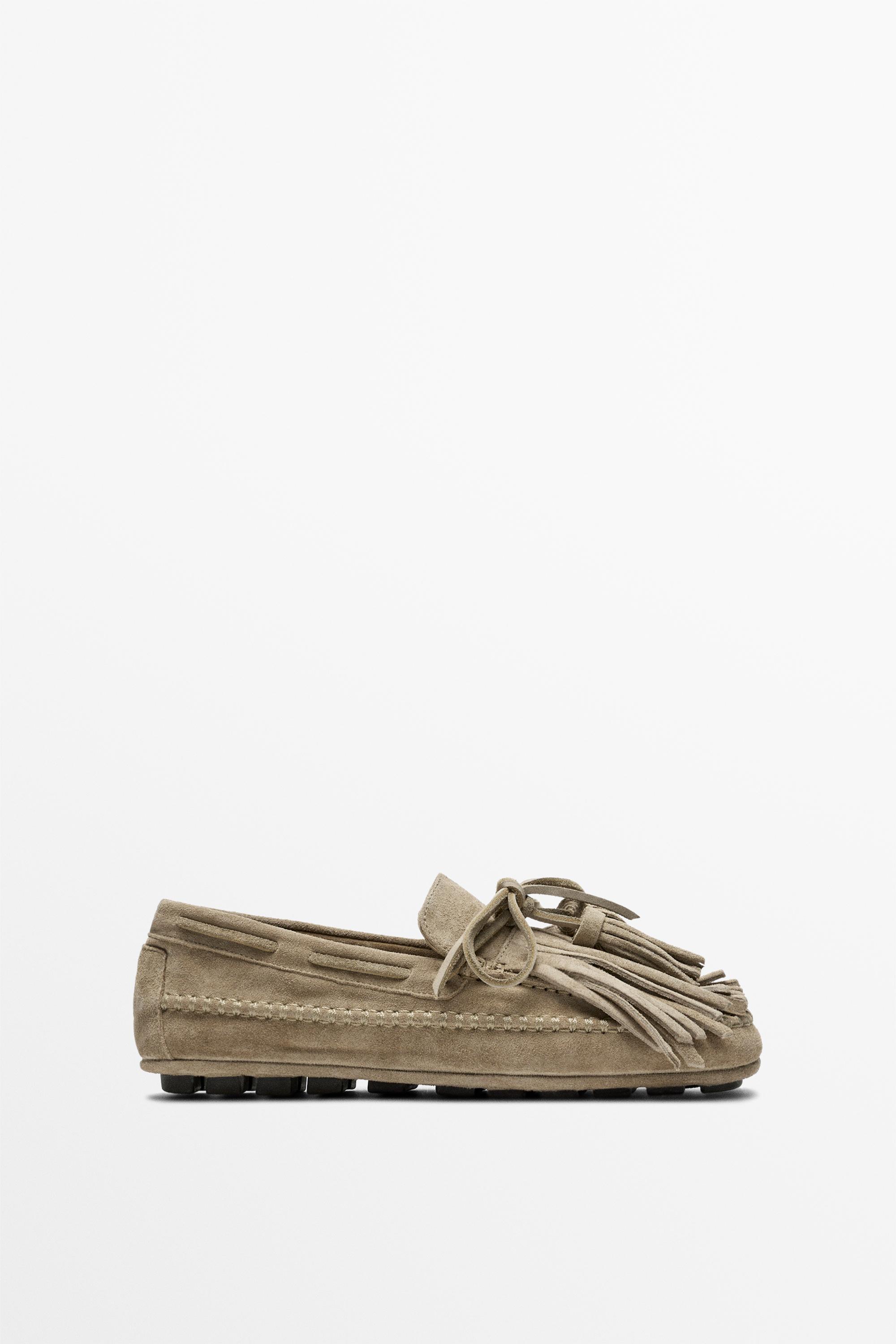 Leather loafers with fringing and tassels Beige