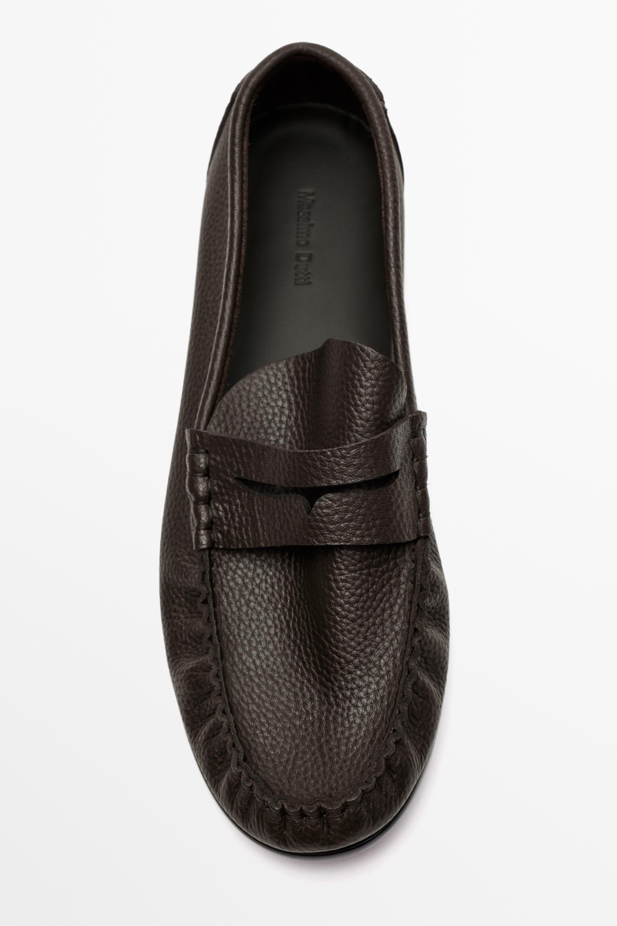 Soft leather shirred loafer Brown