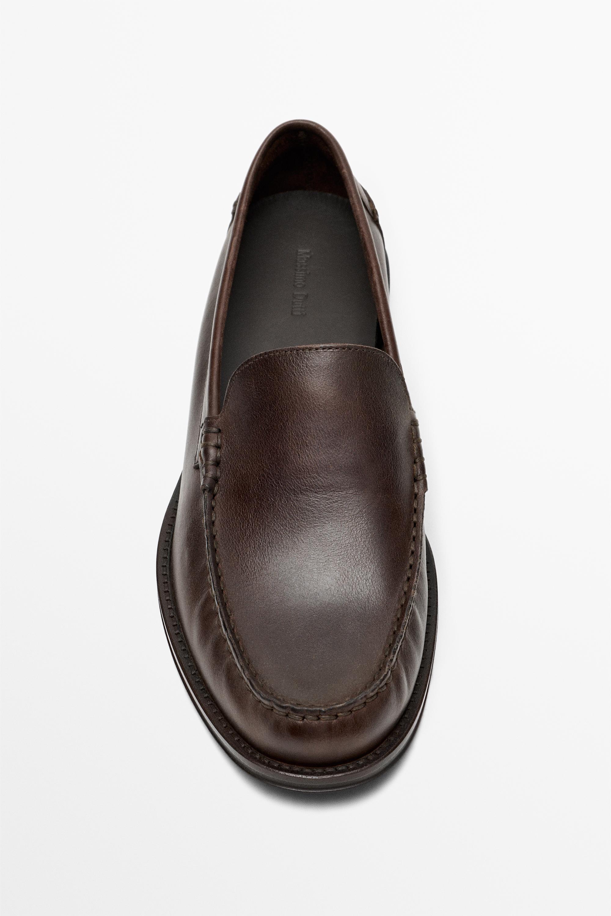 Oiled leather loafers Tan